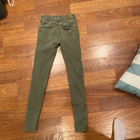 American Eagle Ripped Jeans - Picture 3 of 7